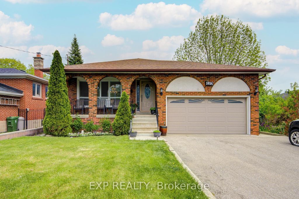 Photo of 593a Scarlett Road N, Toronto, ON M9P 2S6 (MLS # W13206562)