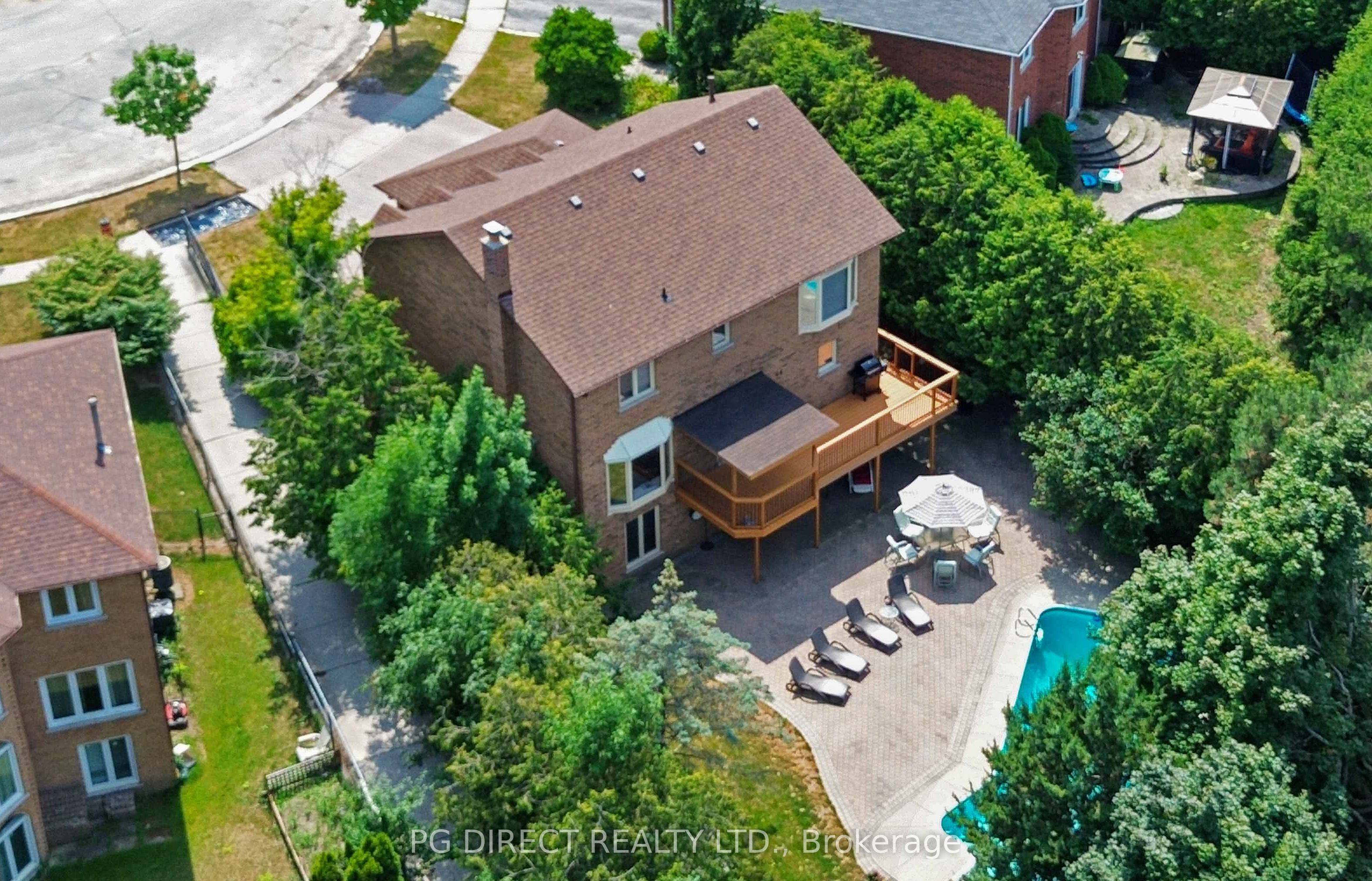 44 Henderson Drive