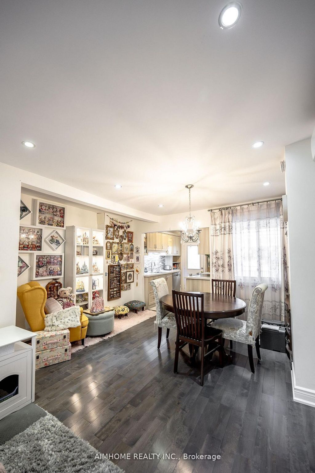 Photo of 266 Coleridge Avenue, Toronto, ON M4C 4J1 (MLS # E13088342)