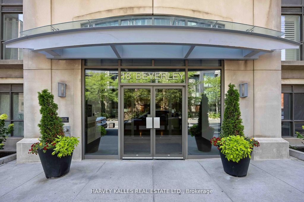 Photo of 18 Beverley Street #416, Toronto, ON M5T 3L2 (MLS # C12455188)