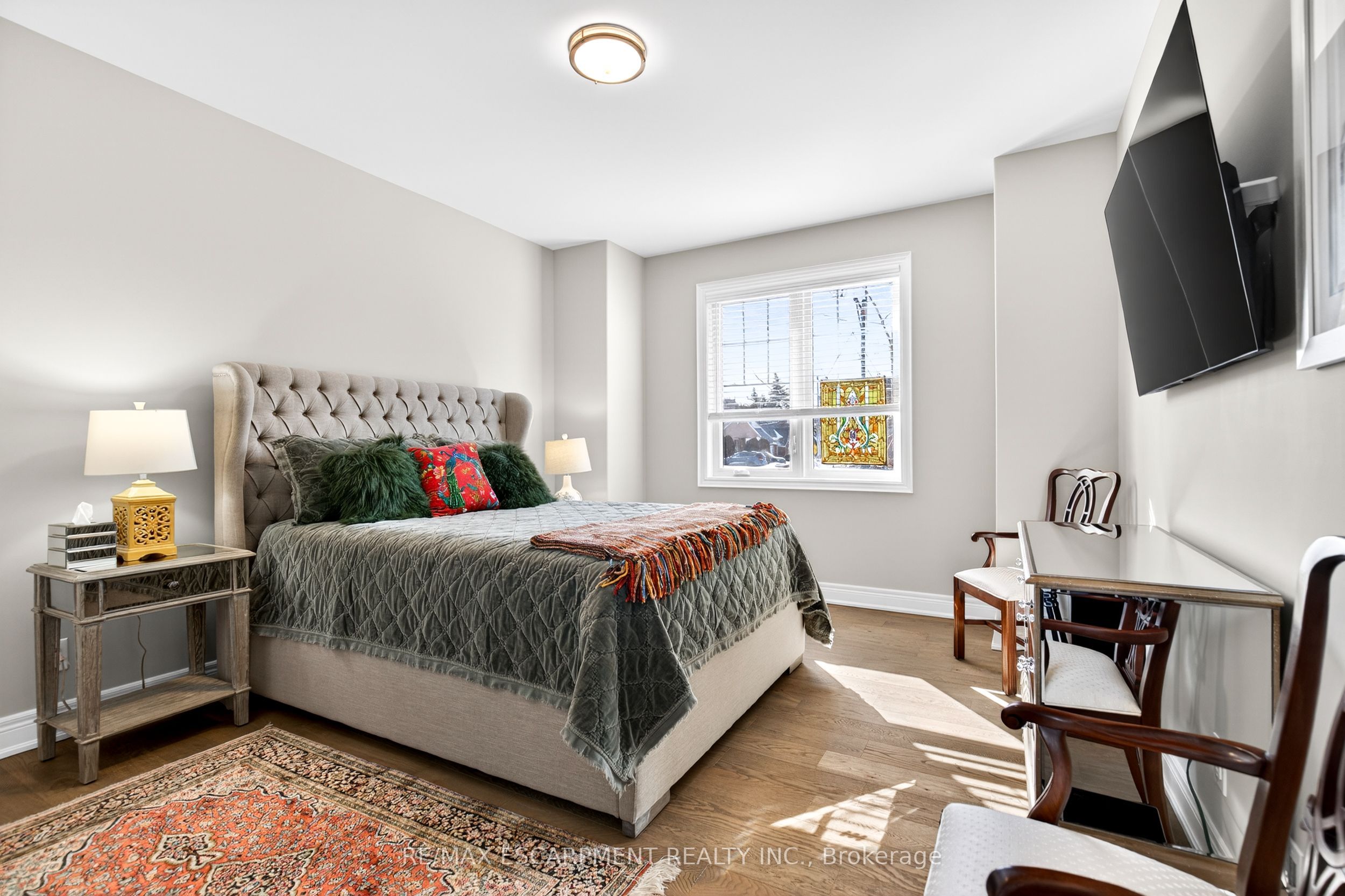 3757 St. Peter Avenue 4