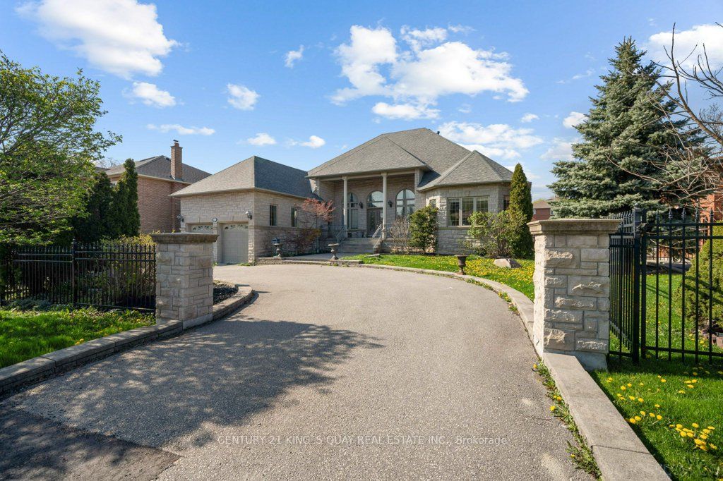 22 Garden Avenue