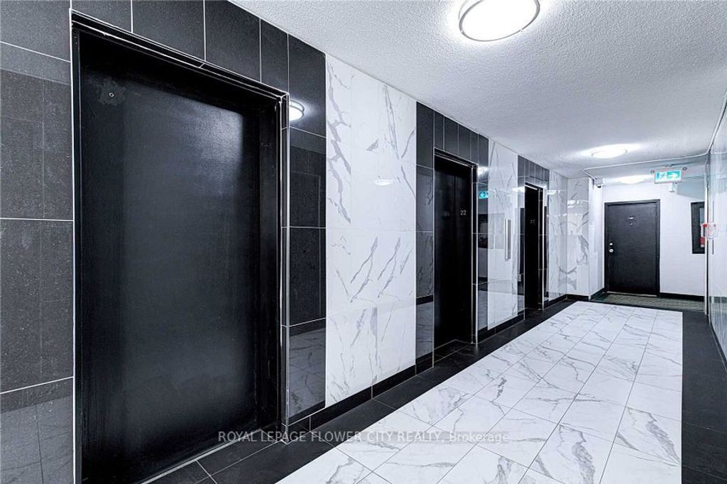 Photo of 320 Dixon Road #1106, Toronto, ON M9R 1S8 (MLS # W12325174)