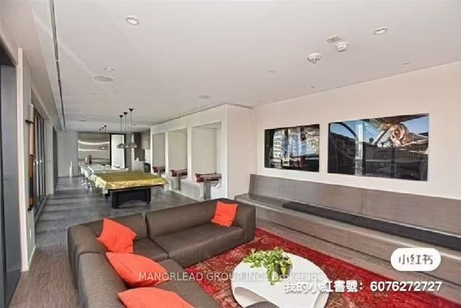 159 Dundas Street E 1708