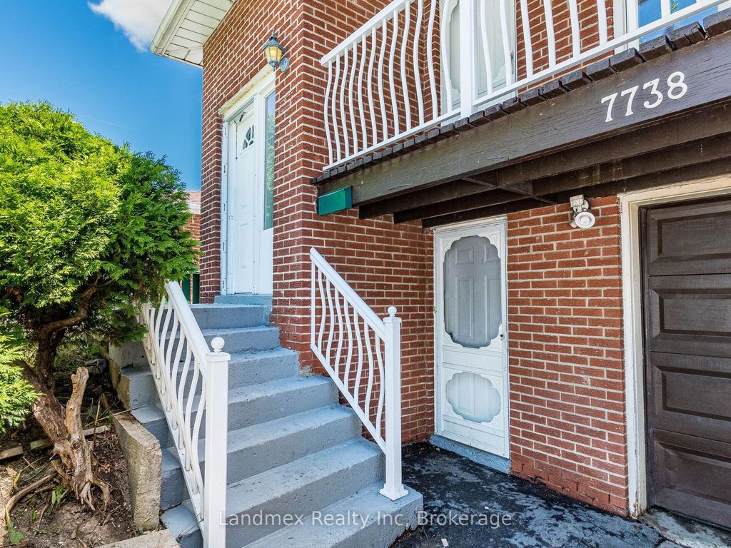 Photo of 7738 Kittridge Drive, Mississauga, ON L4T 3J6 (MLS # W12549032)