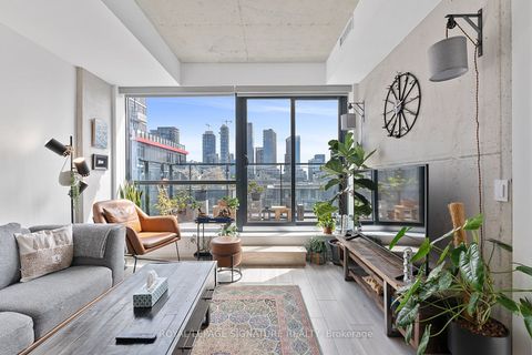 Photo of 458 Richmond Street W #1203, Toronto, ON M5V 1Y1 (MLS # C12447943)