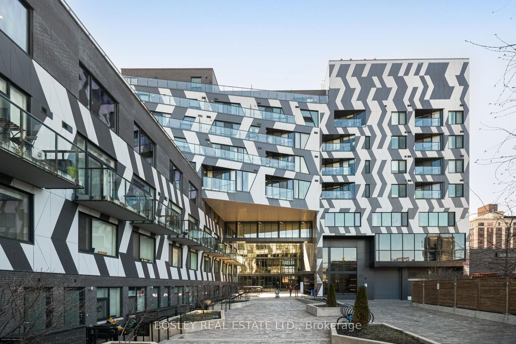 Photo of 138 St Helen's Avenue #Ph9, Toronto, ON M6H 4A1 (MLS # C12974458)