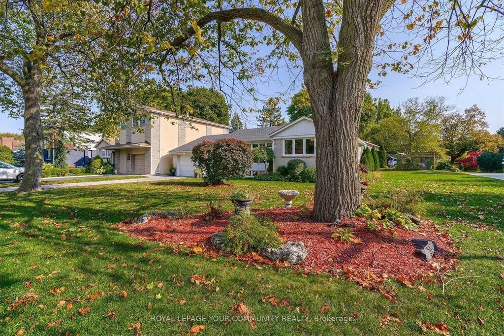 Photo of 1 Yewfield Crescent, Toronto, ON M3B 2Y4 (MLS # C12594720)