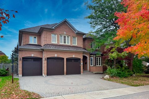19 Silver Fir Street Richmond Hill ON L4B 3R5