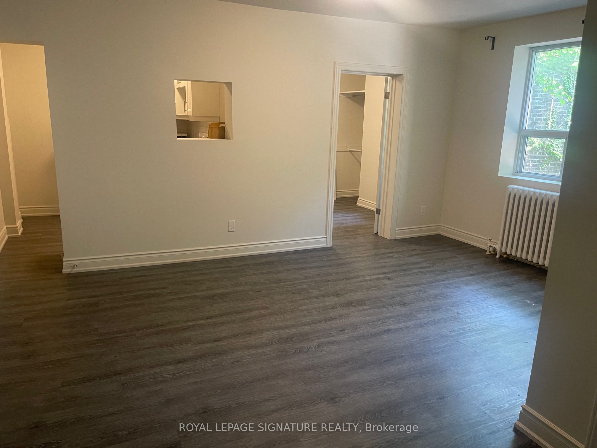 394 Dovercourt Road 24