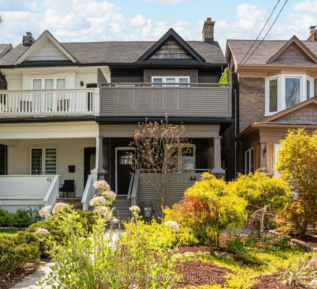 Photo of 44 Ashdale Avenue, Toronto, ON M4L 2Y7 (MLS # E13142102)