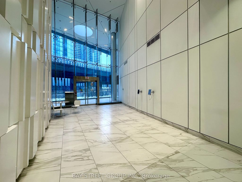 Photo of 12 York Street #3704, Toronto, ON M5J 0A9 (MLS # C12784588)