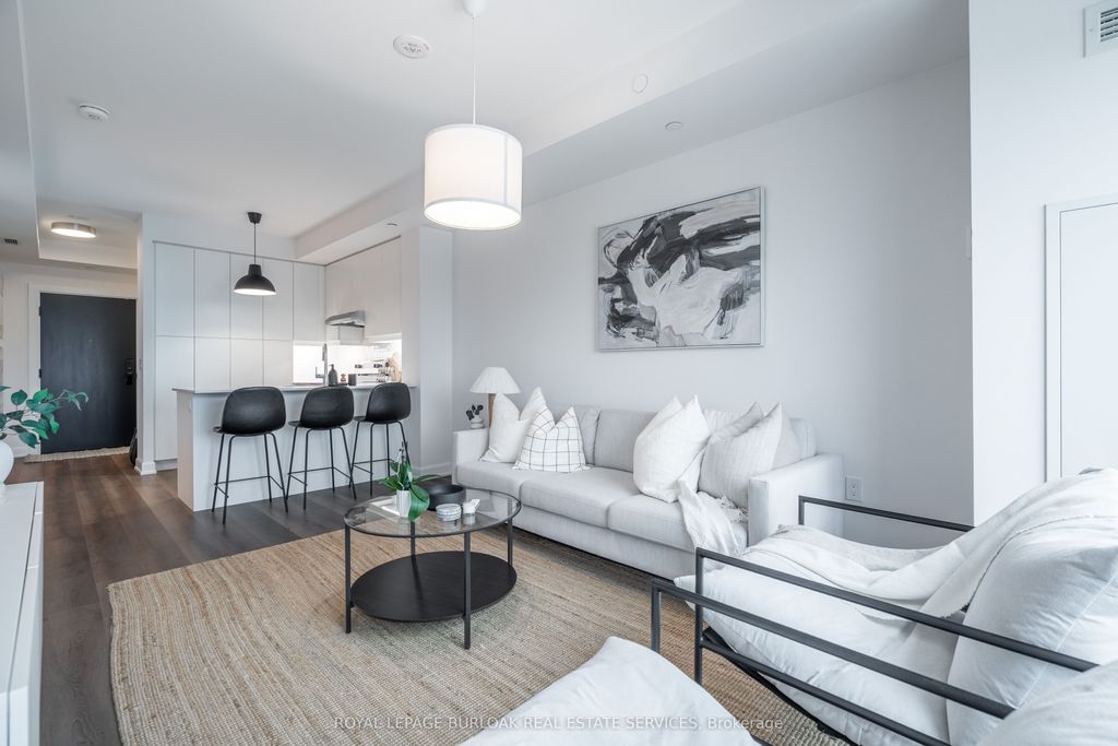 Photo of 3200 William Coltson Avenue #411, Oakville, ON L6H 7W6 (MLS # W12578326)