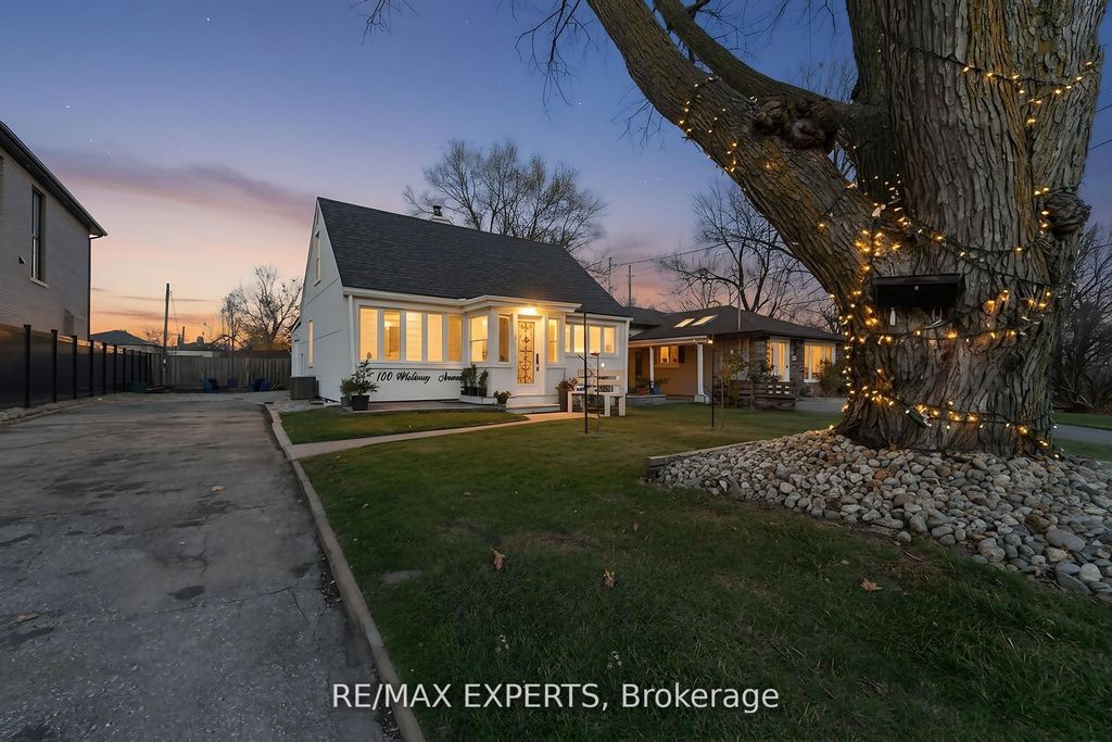 Photo of 100 Wallasey Avenue, Toronto, ON M9M 1E4 (MLS # W13000222)