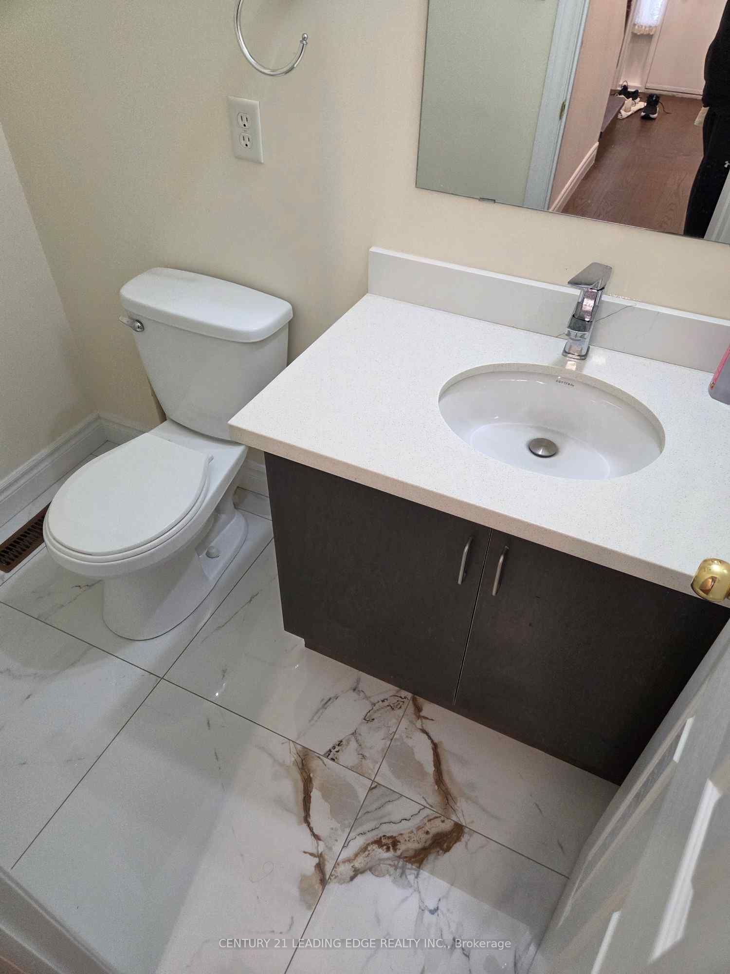 80 Beckwith Crescent