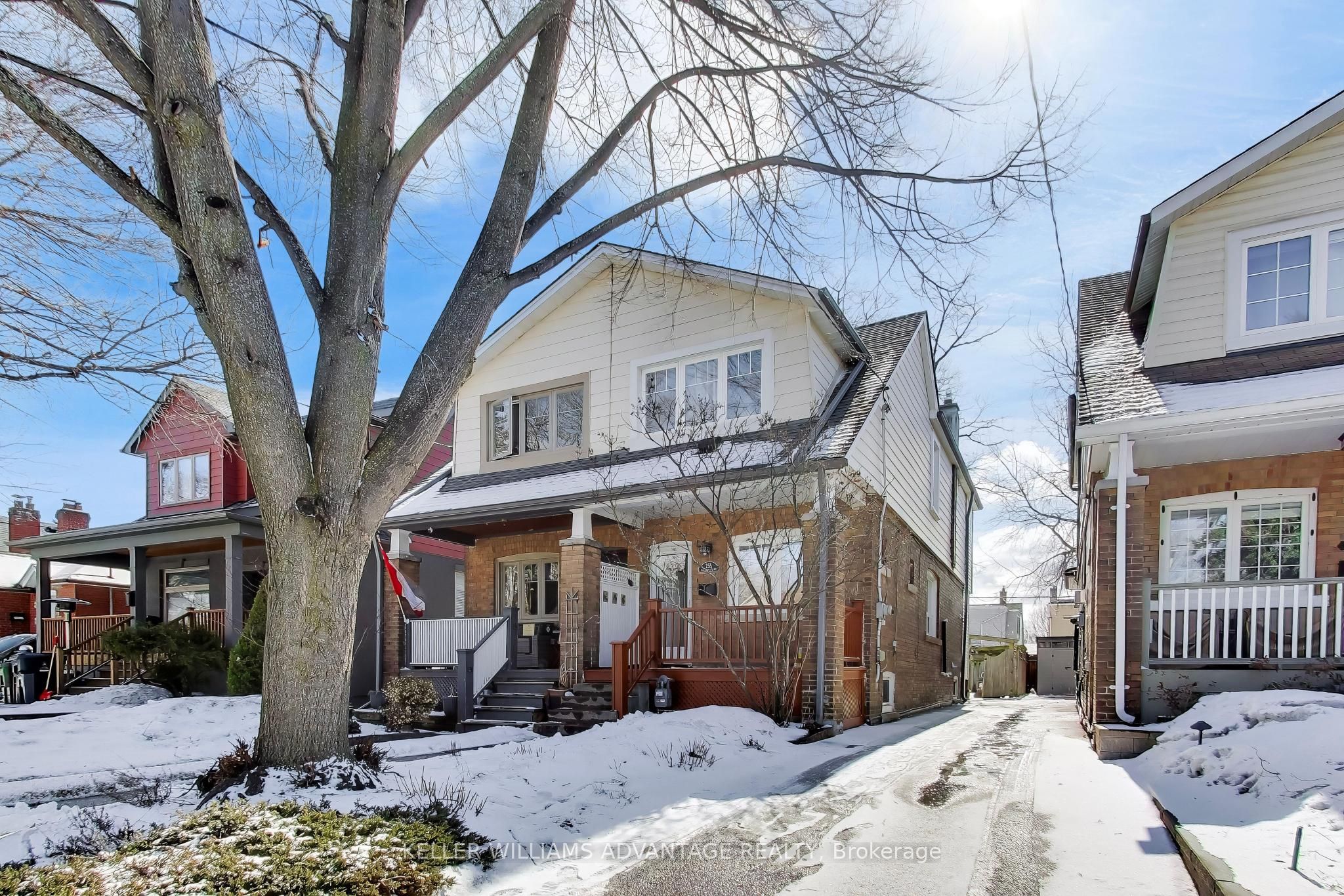 255 Queensdale Avenue