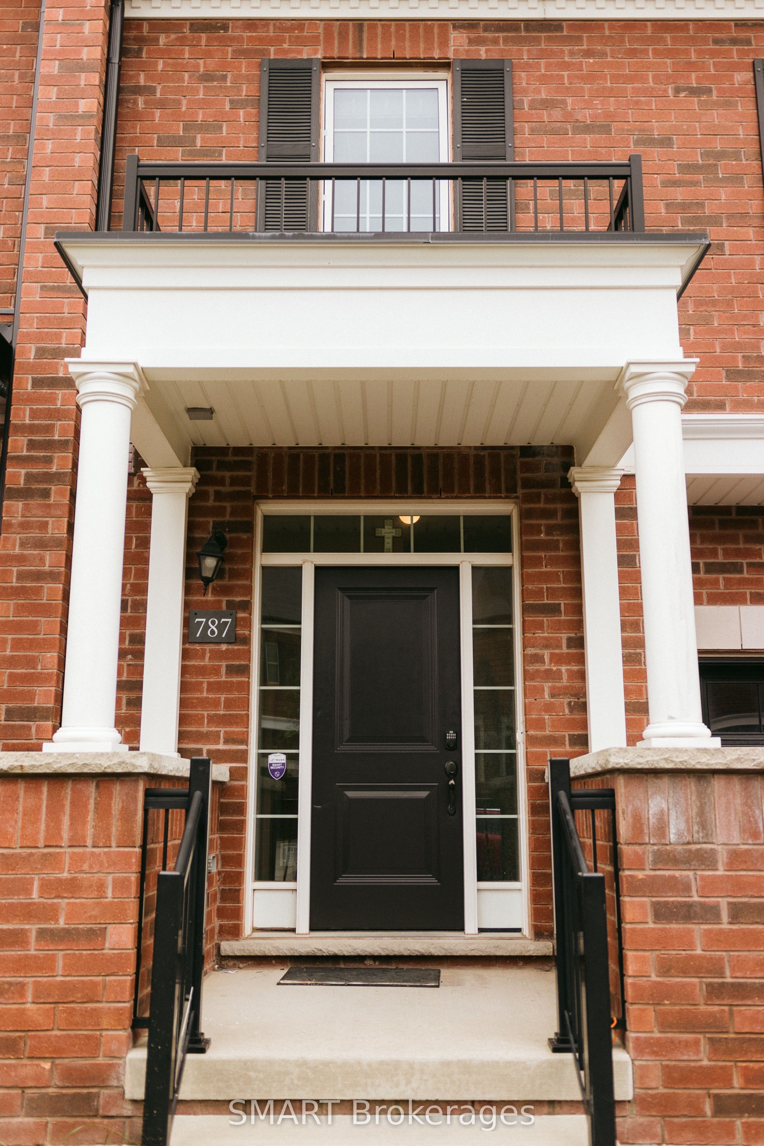 787 Banks Crescent