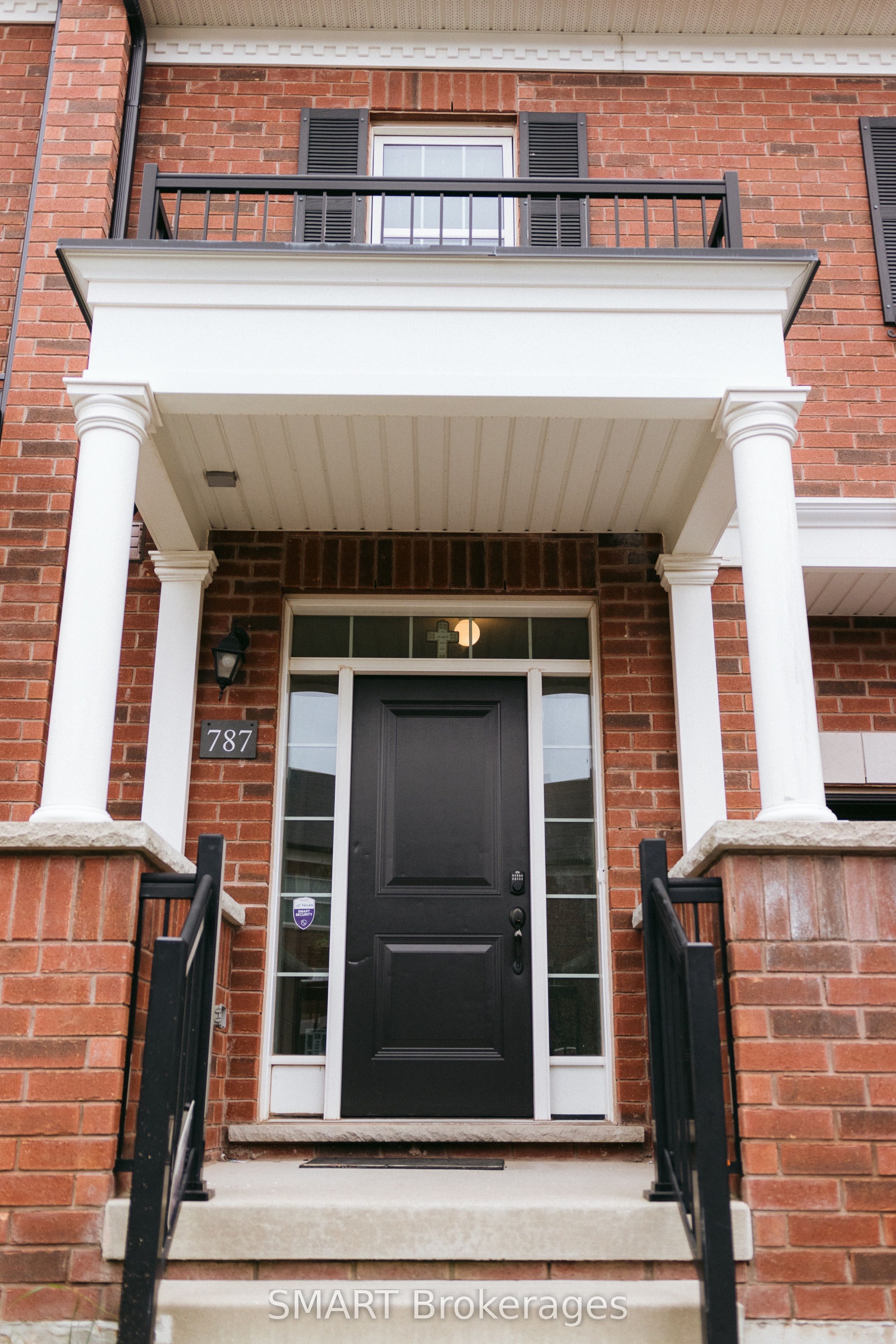787 Banks Crescent