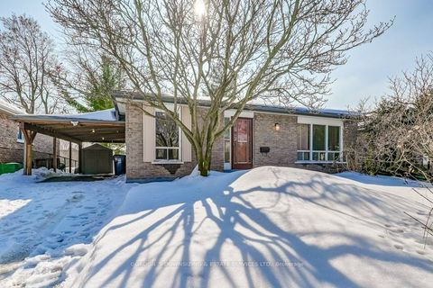 Property photo of 23 snowball crescent, toronto, ON m1b 1s5