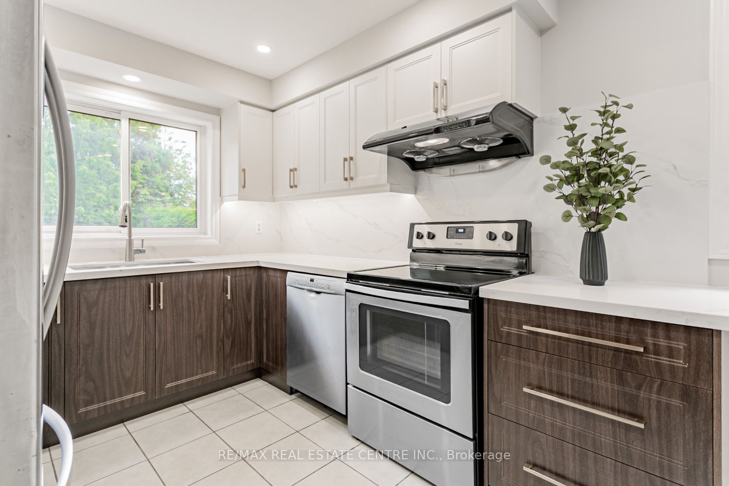 7221 Danton Promenade N/A
