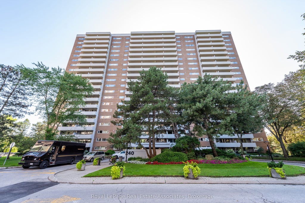 Photo of 240 Scarlett Road #1906, Toronto, ON M6N 4X4 (MLS # W13798080)