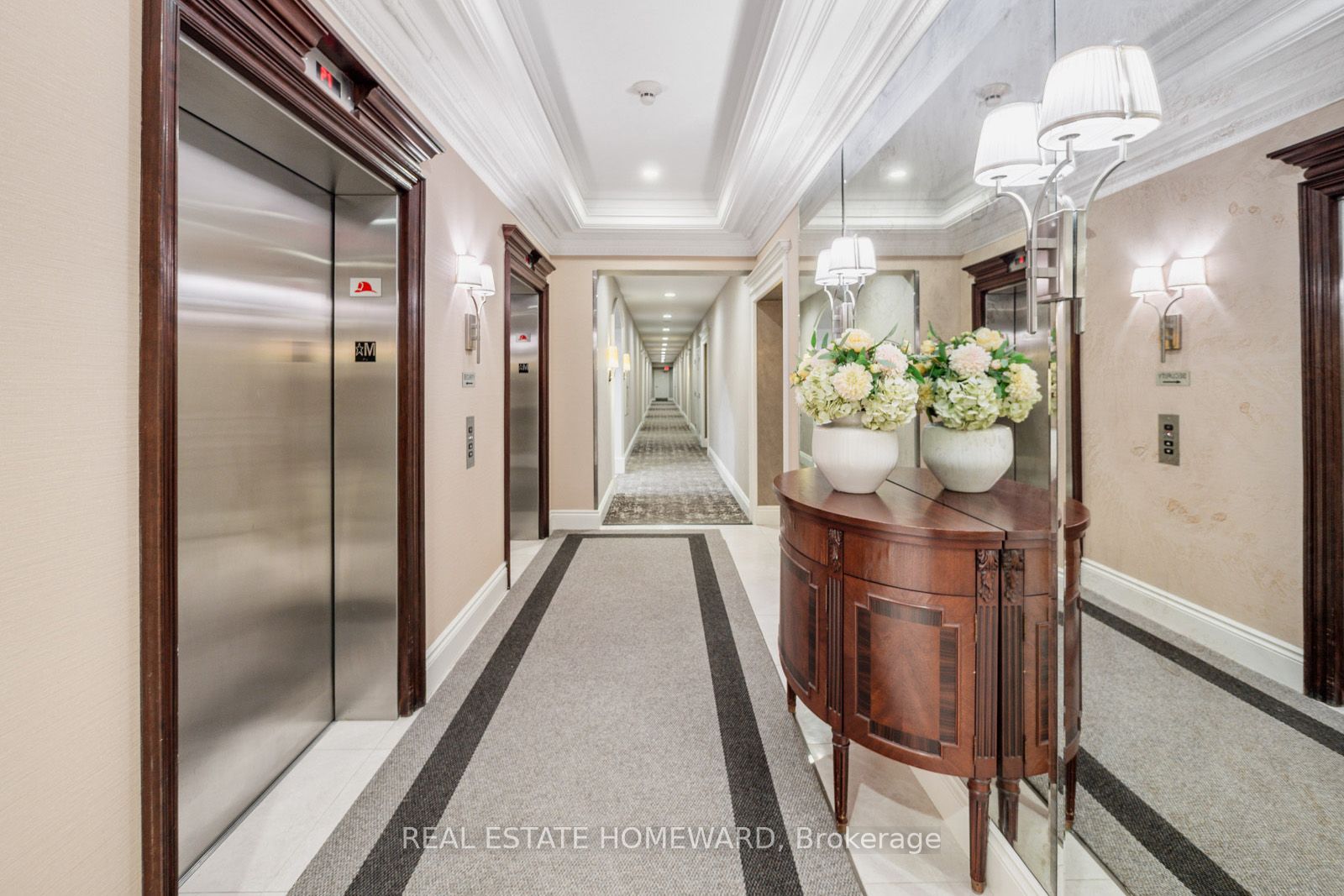 3085 Bloor Street W 312