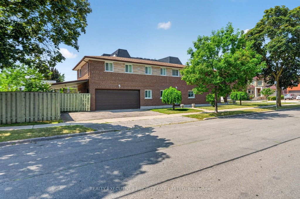 Photo of 355 Glen Park Avenue, Toronto, ON M6B 2E6 (MLS # W13879888)