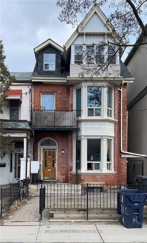 Photo of 124 Baldwin Street, Toronto, ON M5T 1L6 (MLS # C12416995)