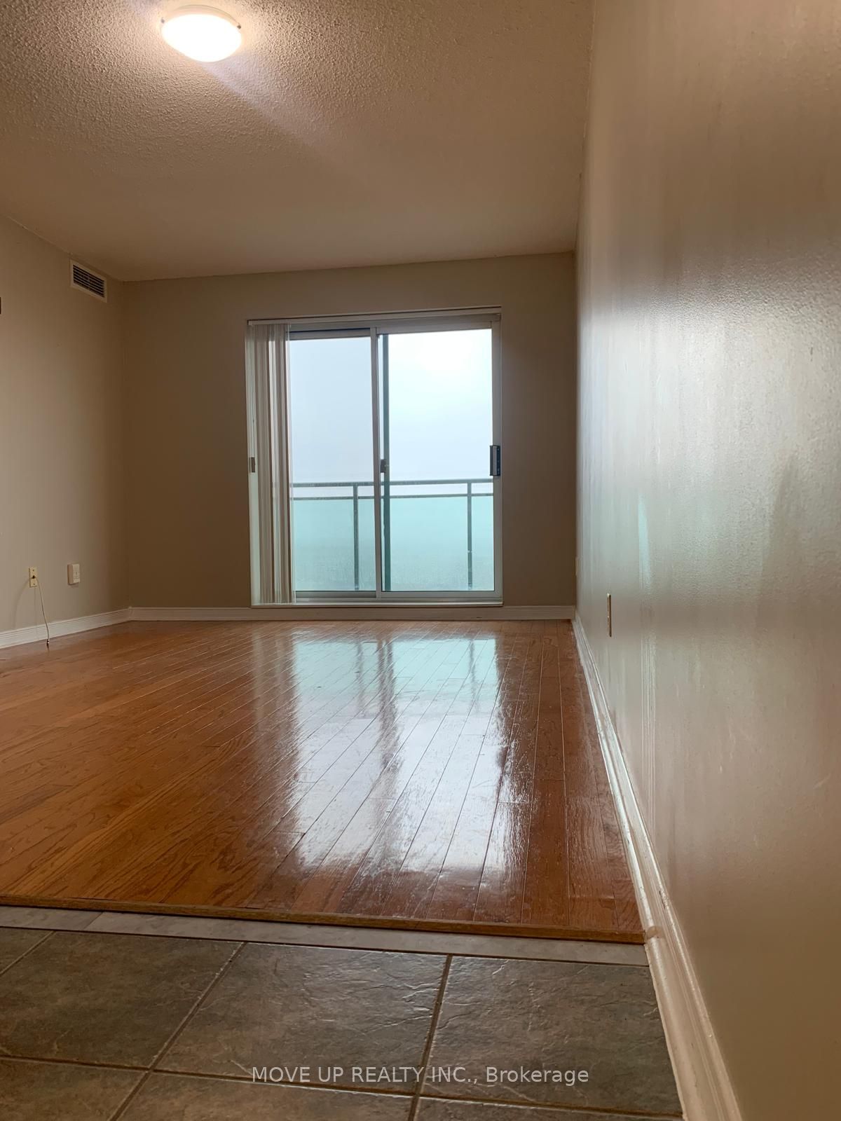 39 Oneida Crescent S #901