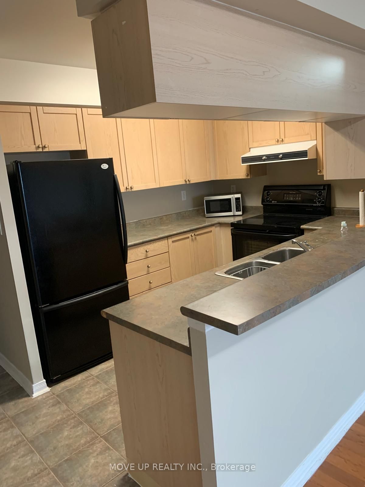 39 Oneida Crescent S #901