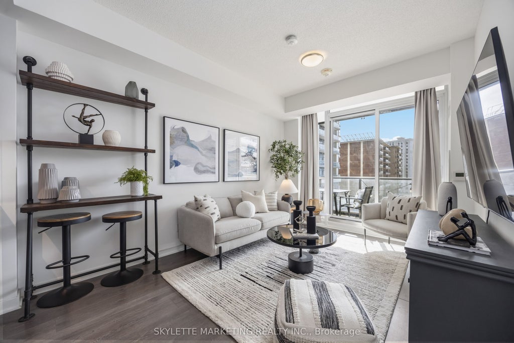 Photo of 38 Forest Manor Road #414, Toronto, ON M2J 1M1 (MLS # C13503528)
