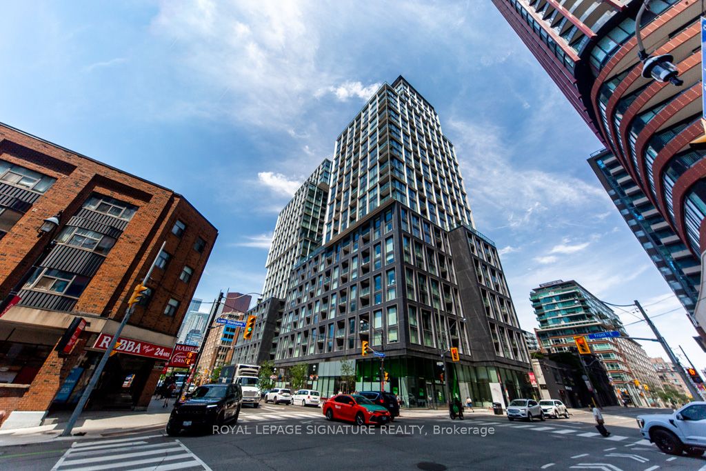 Photo of 158 Front Street E #1019, Toronto, ON M5A 0K9 (MLS # C13531704)