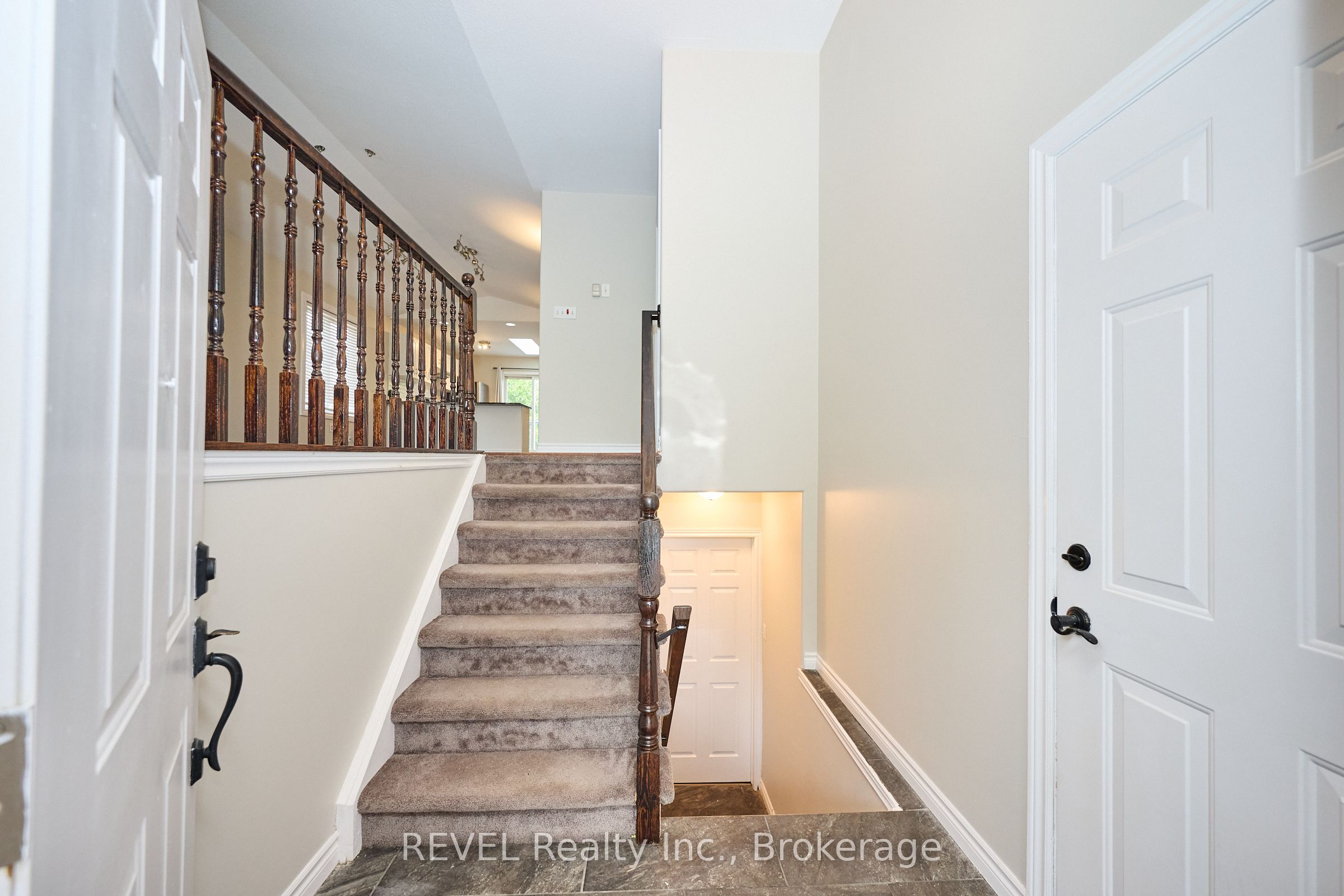 28 QUAKER Road