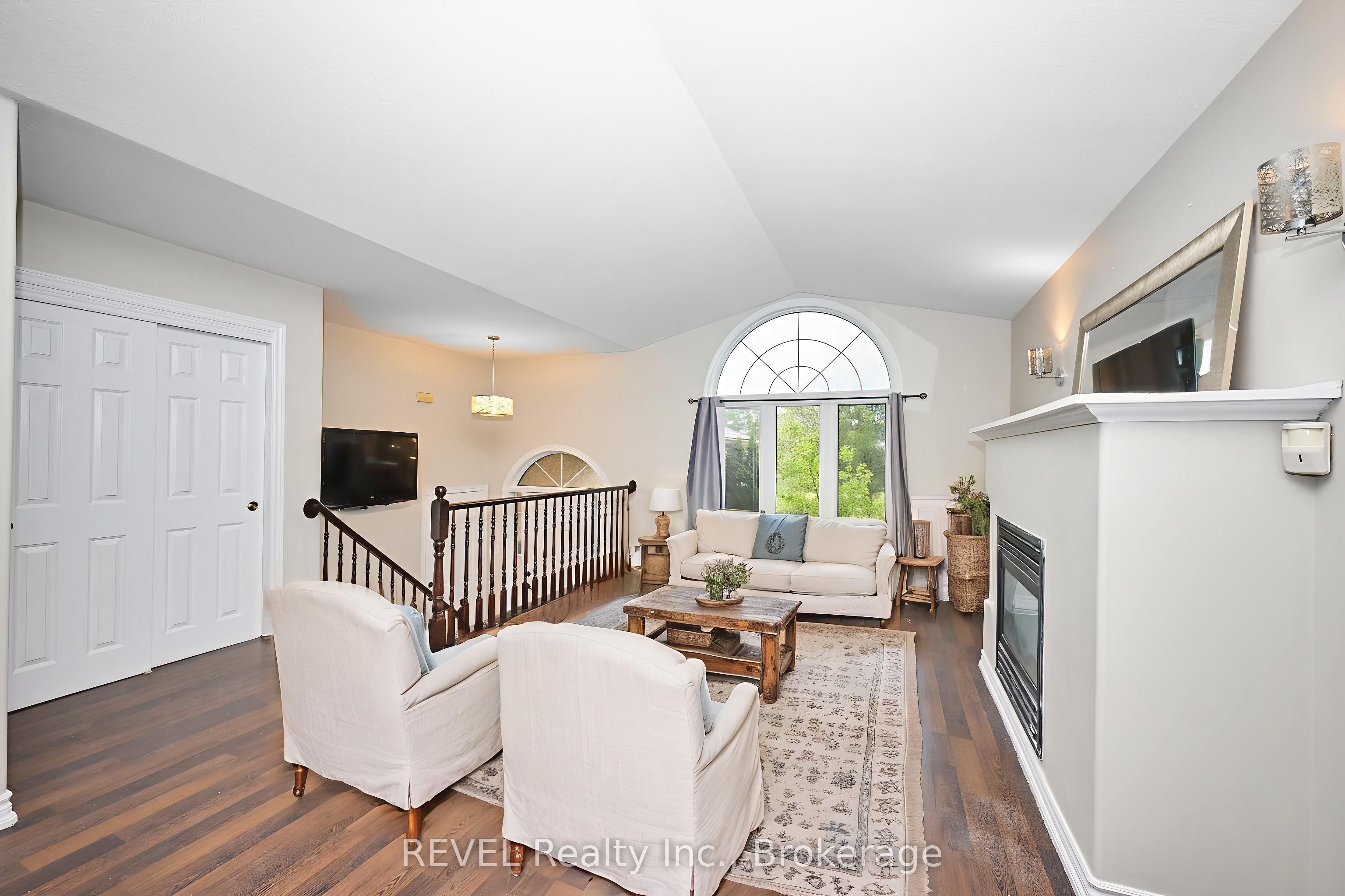28 QUAKER Road