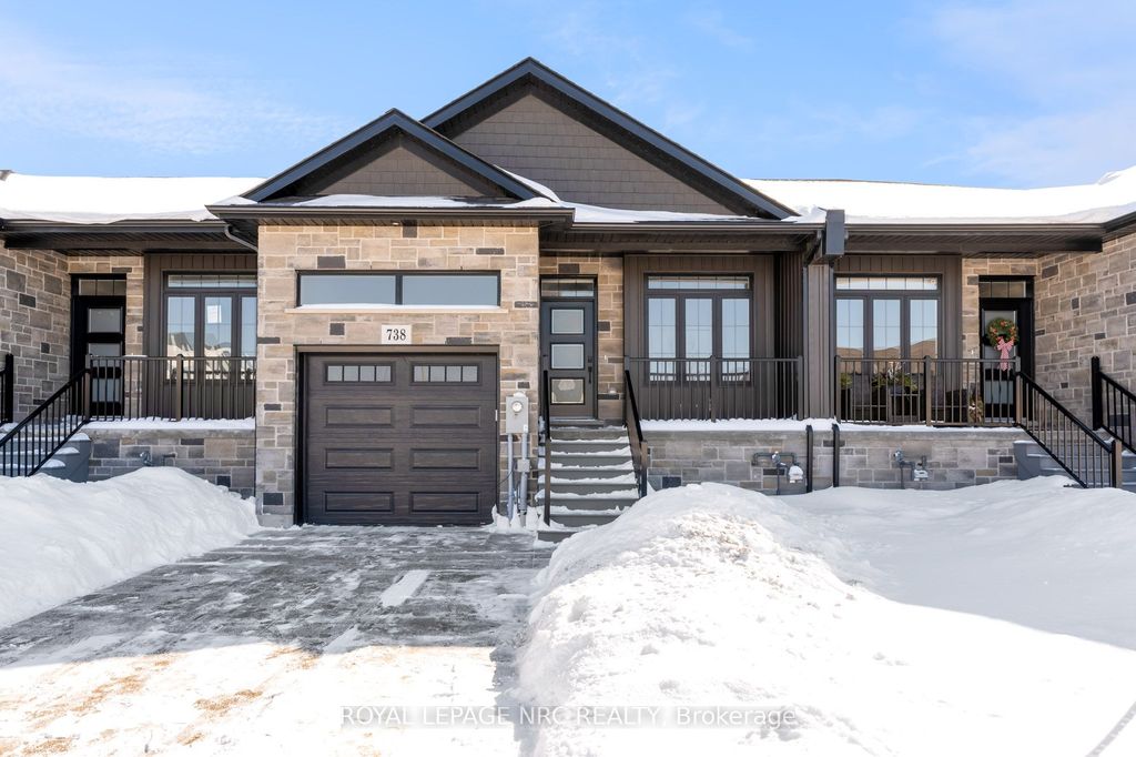 Photo of 738 Clarence Street, Port Colborne, ON L3K 0A8 (MLS # X12780732)