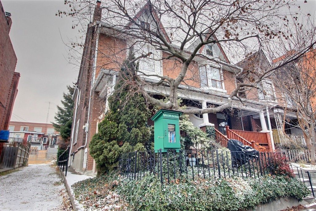 Photo of 62 Moutray Street, Toronto, ON M6K 1W5 (MLS # C12672534)