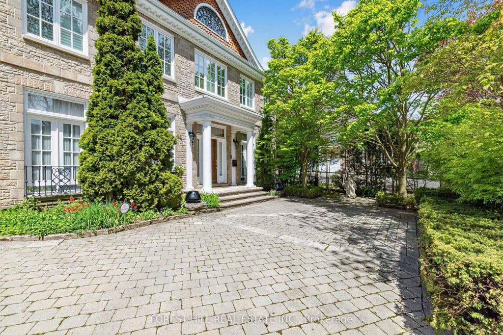 Photo of 44 Cotswold Crescent, Toronto, ON M2P 1N2 (MLS # C13150130)
