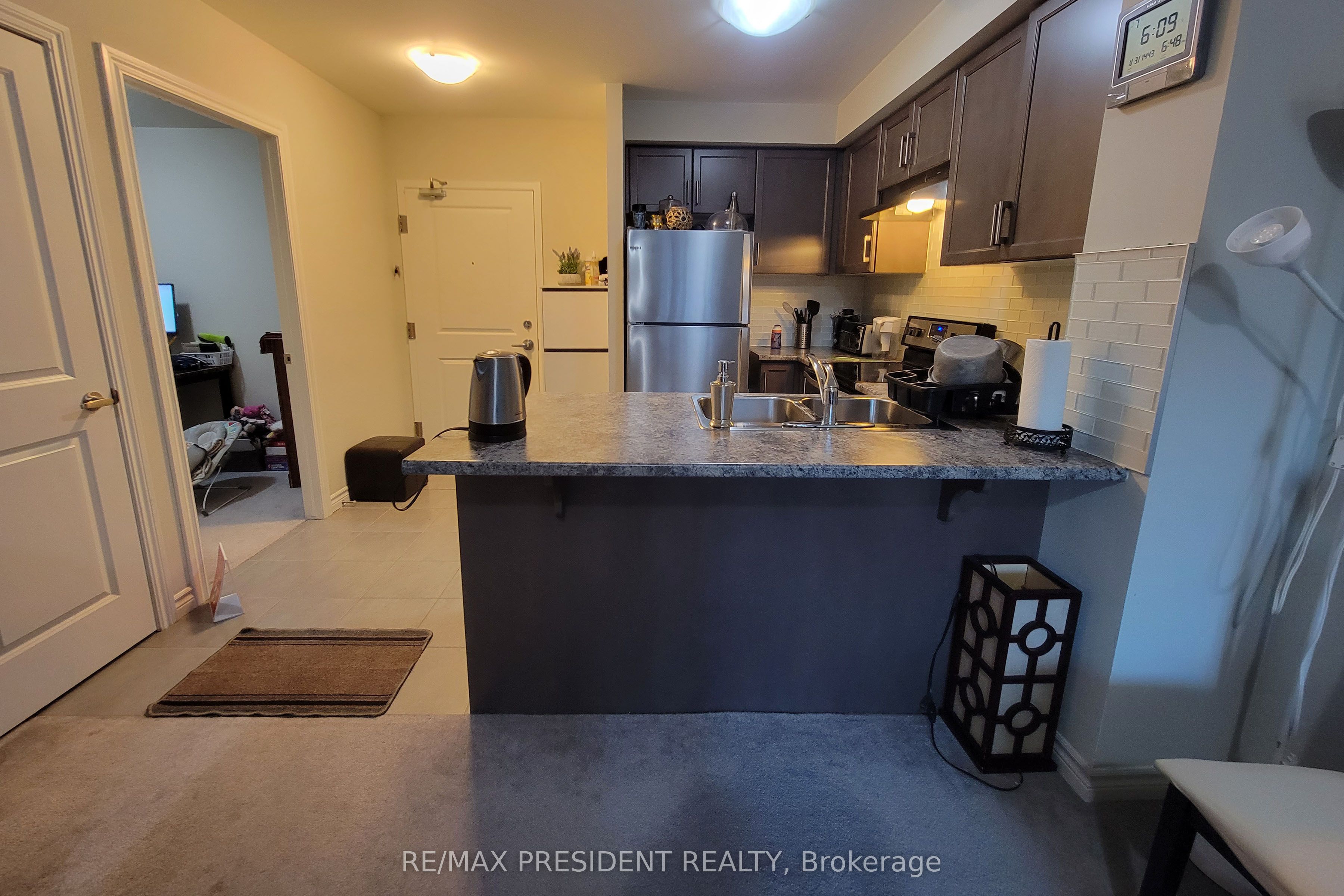 620 Sauve Street 204