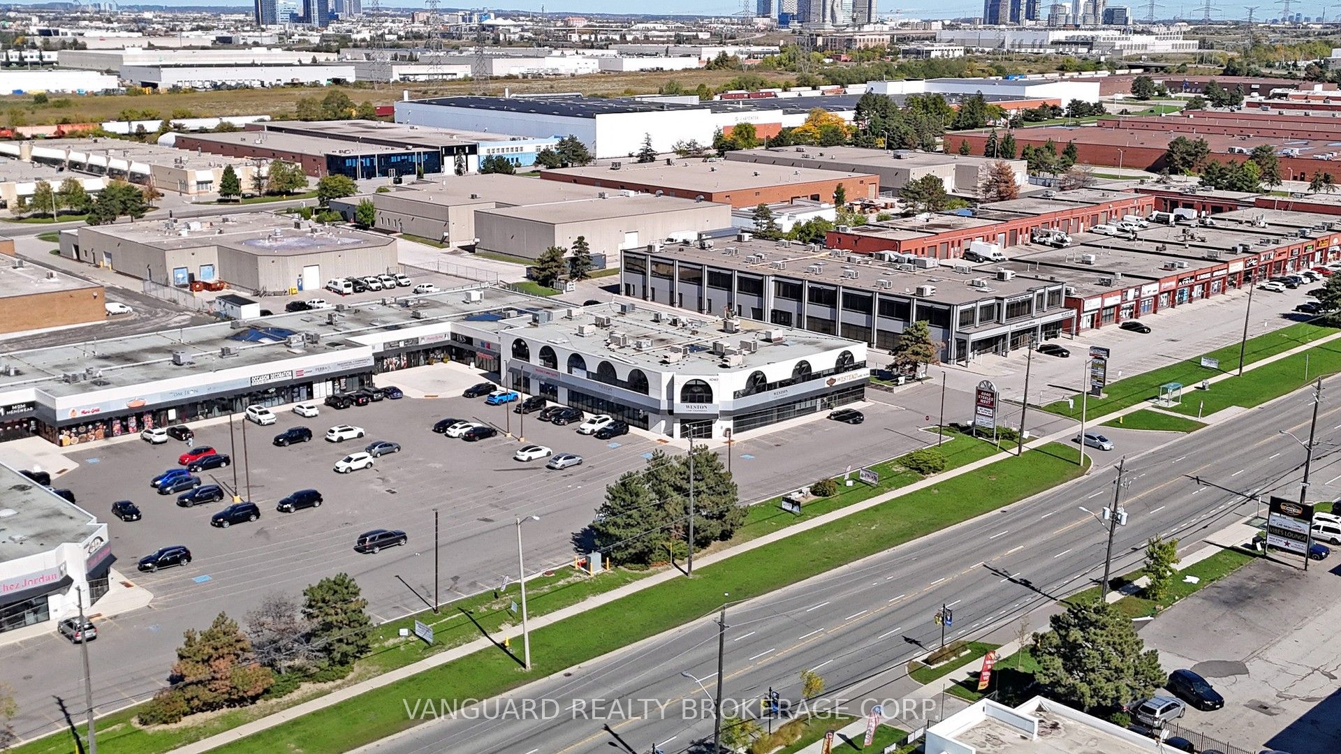 4040 Steeles Avenue 2-4, 201-203