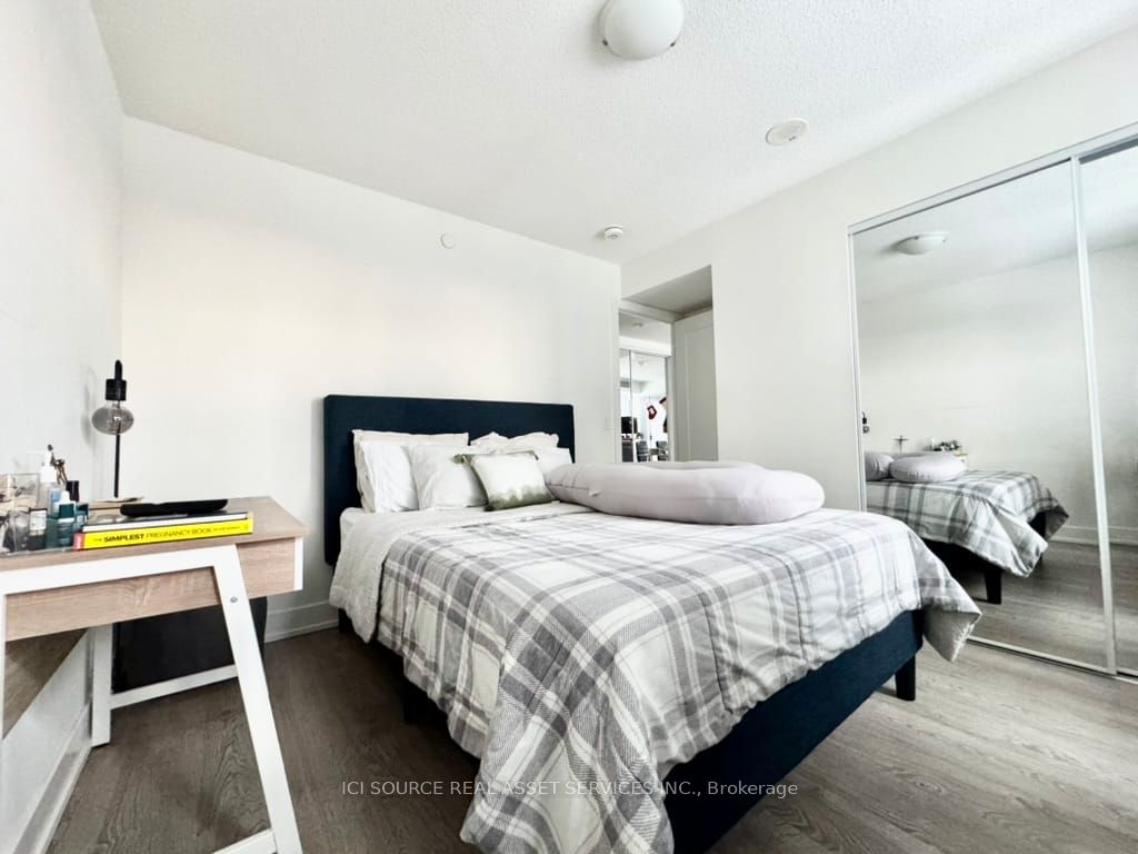 7 Mabelle Avenue 609