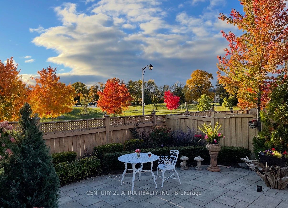 2 Colonel George Mclaren Drive