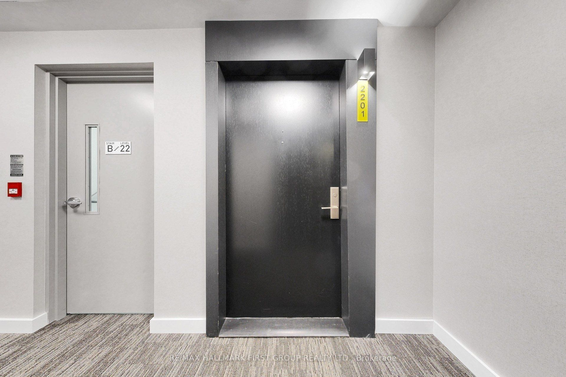 158 Front Street E 2201