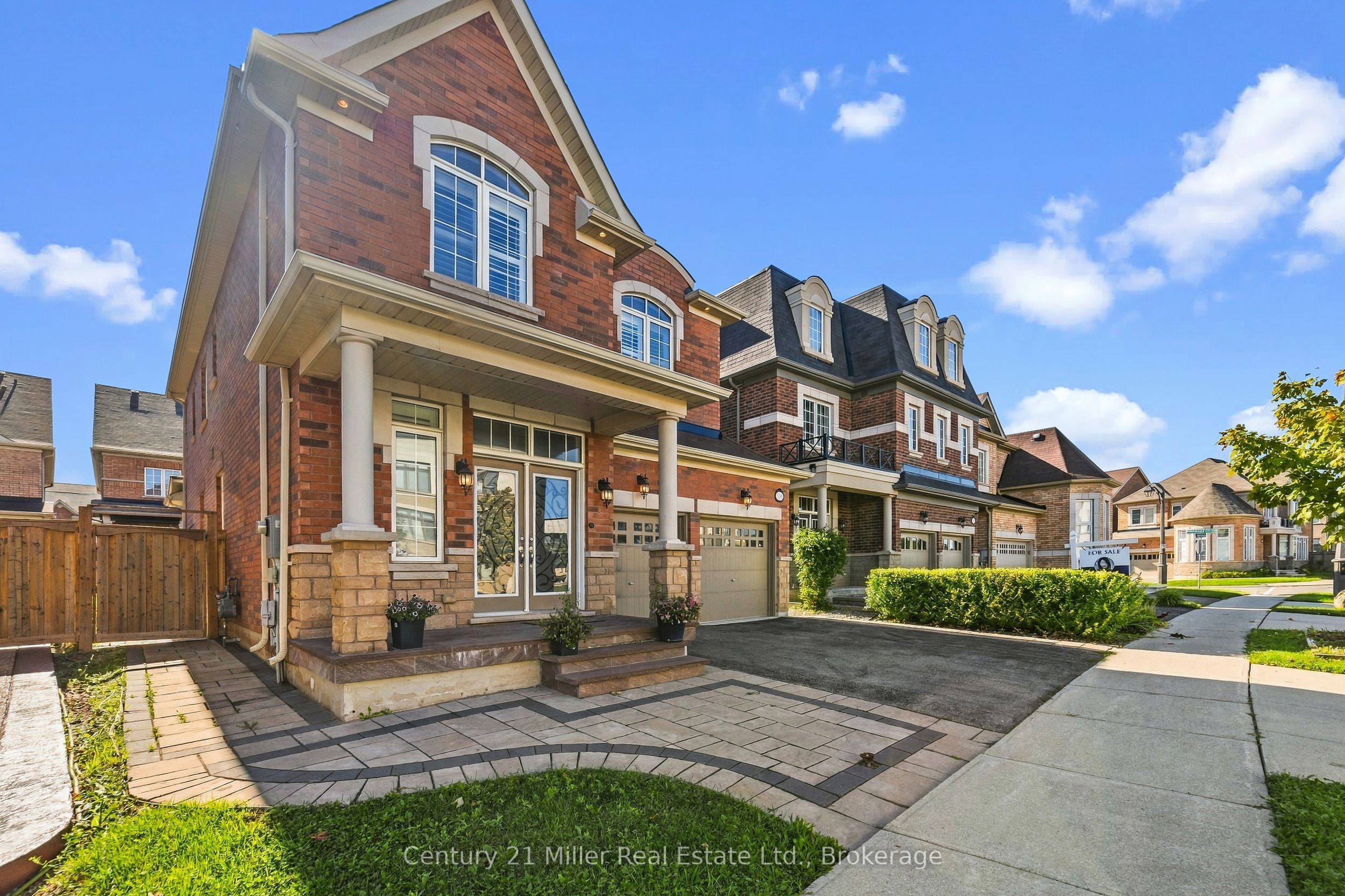 3196 Ernest Appelbe Boulevard