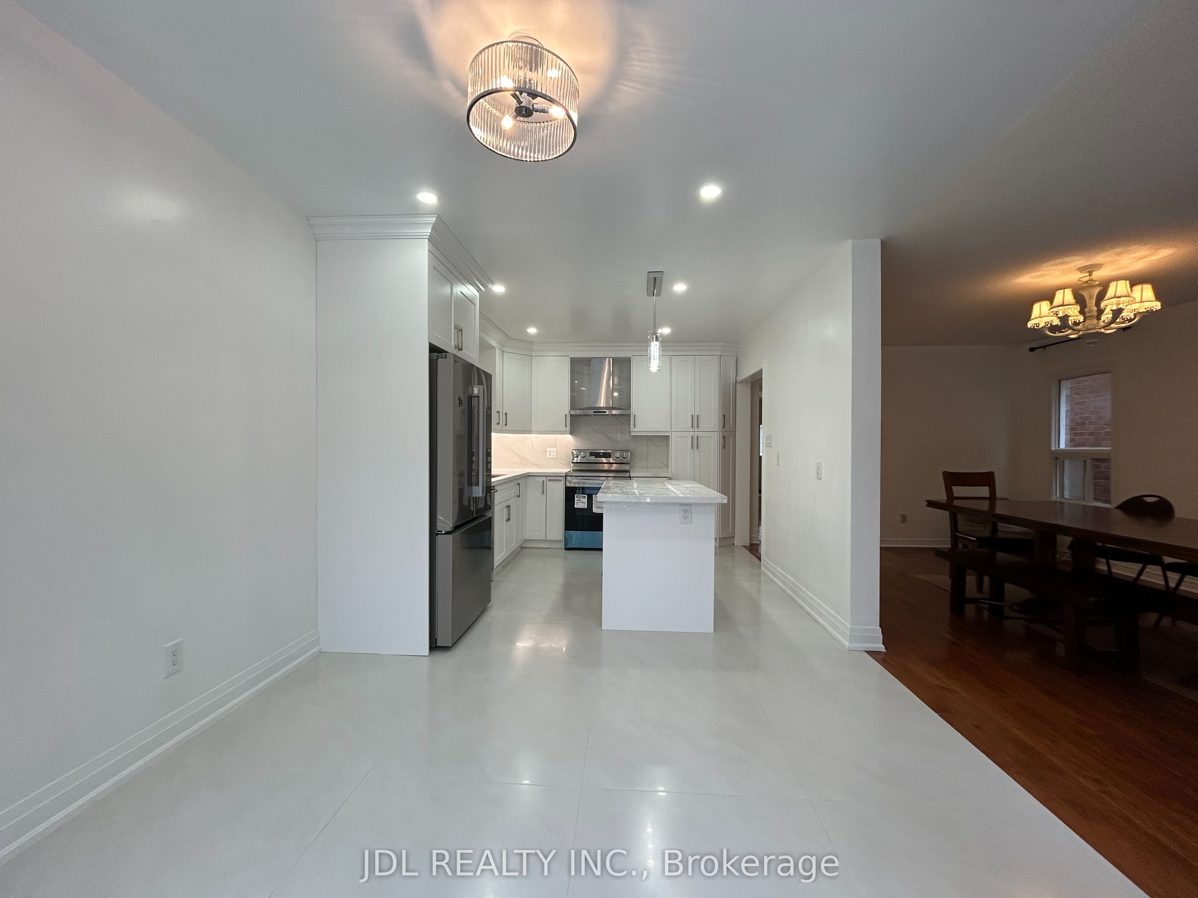 49 Melville  St Street