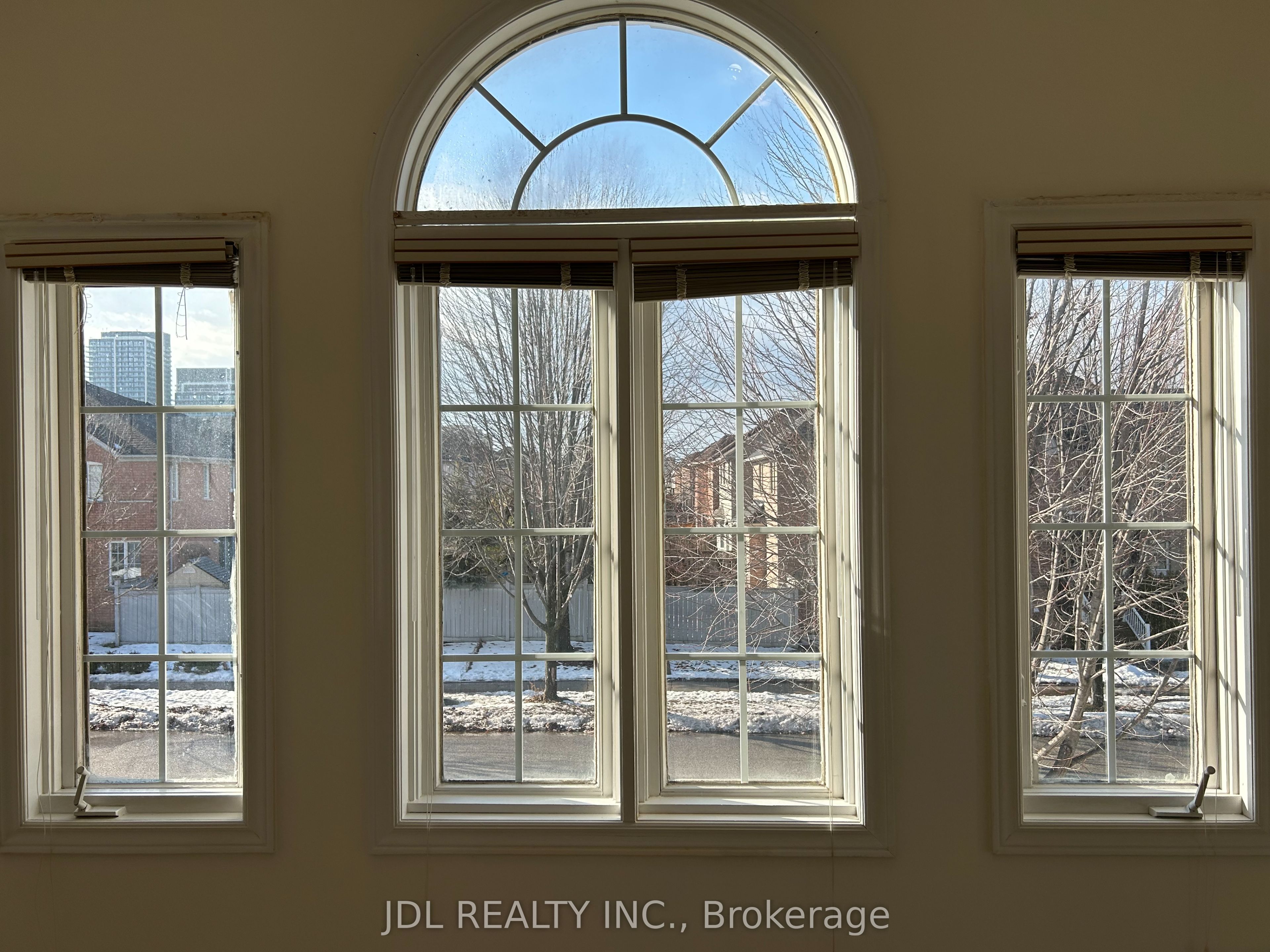 49 Melville  St Street