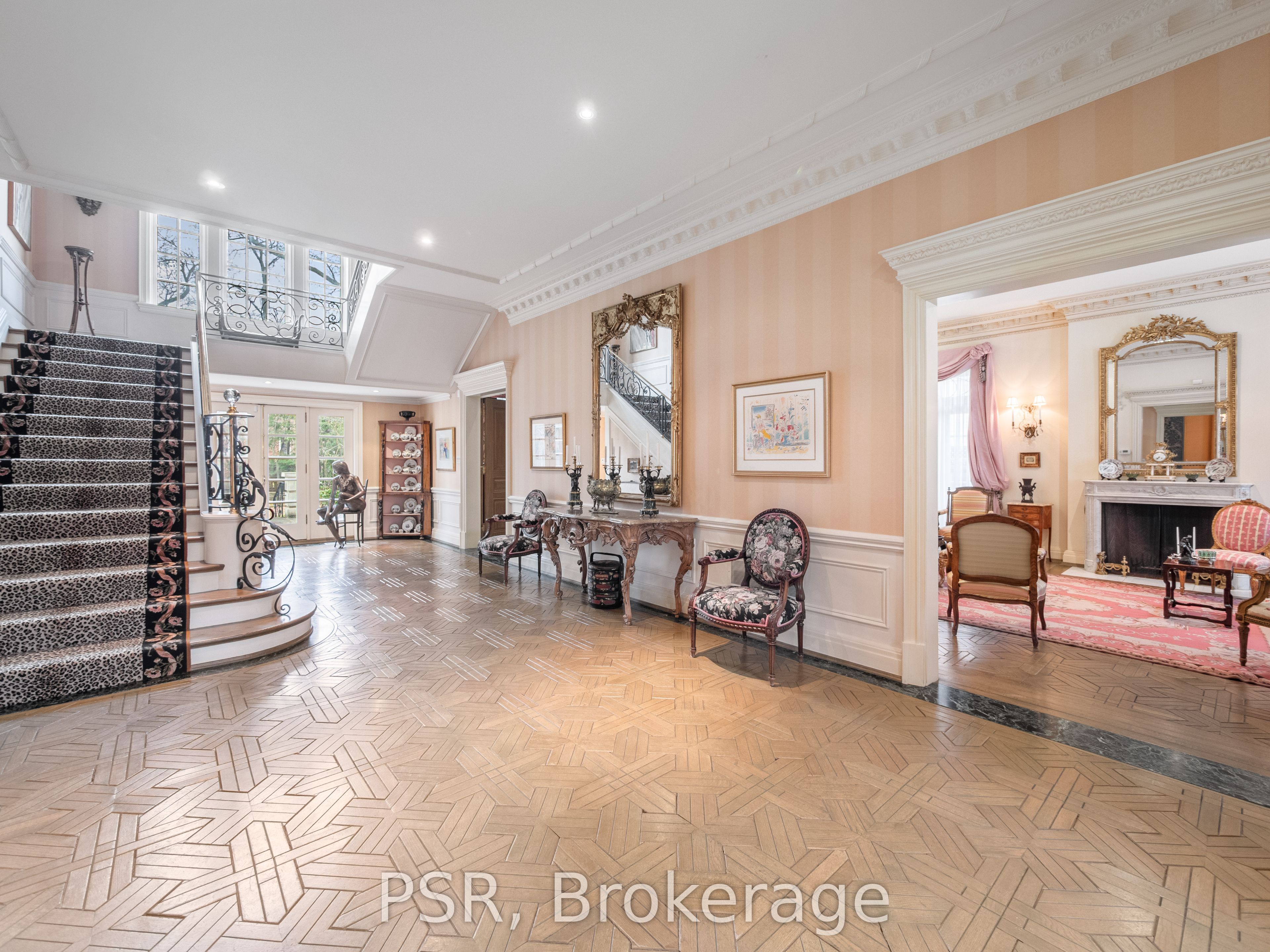 94 Dunvegan Road