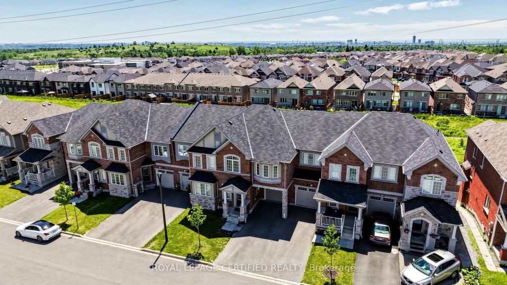 Photo of 1031 Cameo Street, Pickering, ON L1X 0G3 (MLS # E13517020)