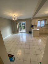 49 Highglen Avenue E