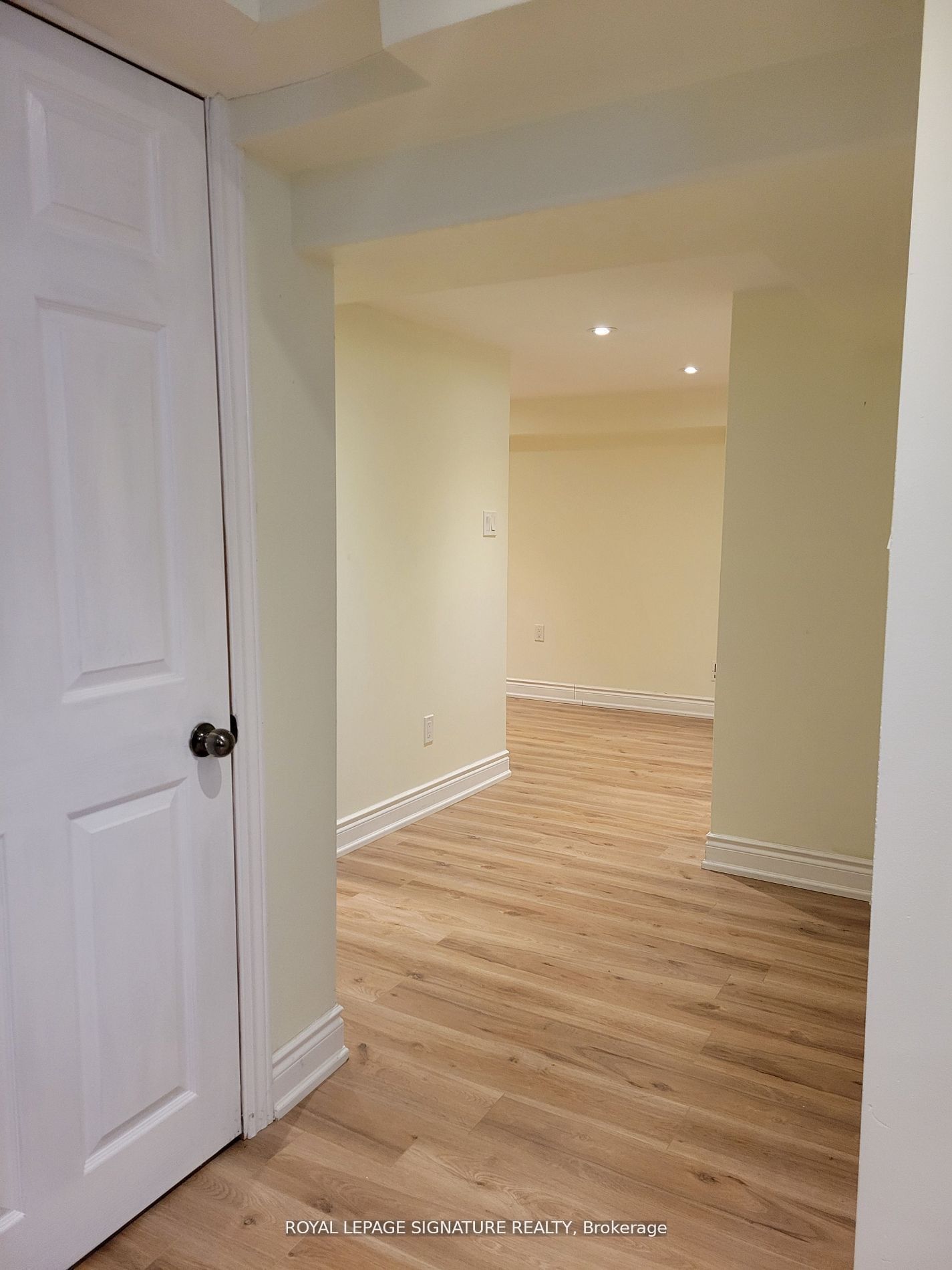 42 Ambleside Crescent Lower