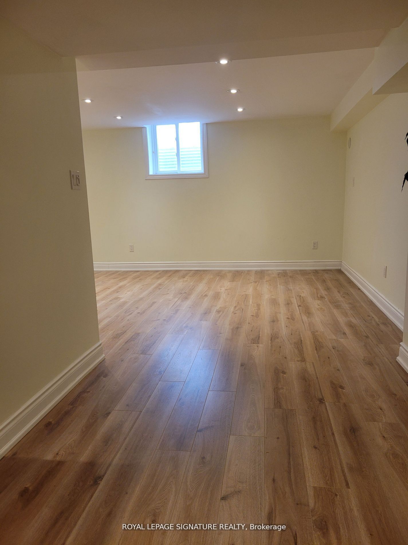 42 Ambleside Crescent Lower